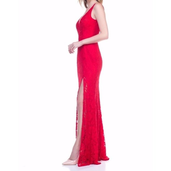 Maniju Lace Sleeveless High Slit V-Neck Maxi Gown Red Size Large NWT - Picture 3 of 6